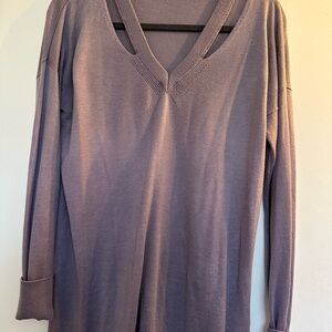 Lavender V-Neck Women's Sweater